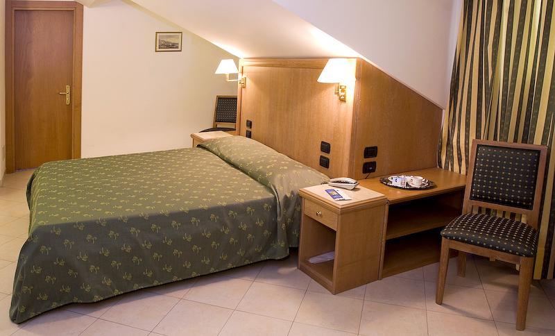 Hotel Riviera Arenzano Camera foto