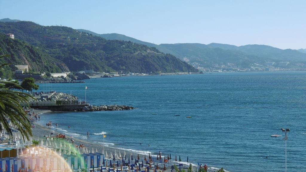 Hotel Riviera Arenzano Esterno foto