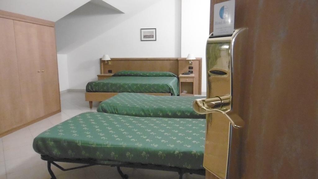 Hotel Riviera Arenzano Esterno foto