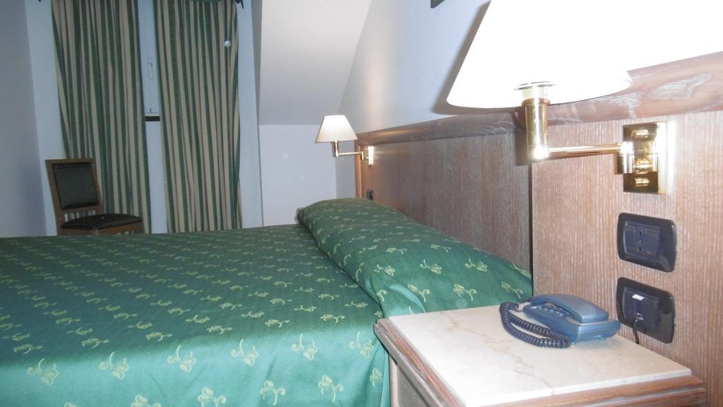 Hotel Riviera Arenzano Esterno foto