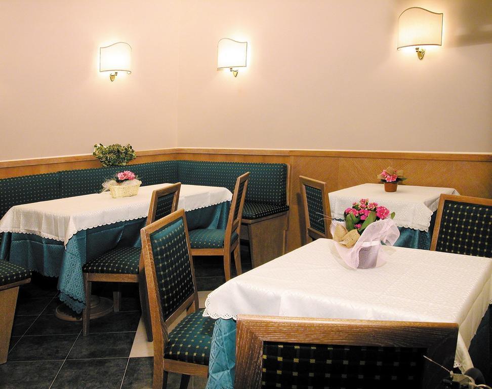 Hotel Riviera Arenzano Esterno foto